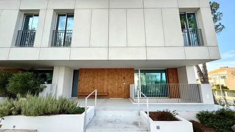 Luxury Townhouse "Ocean Garden" – Ocean View Residence in Carcavelos e Parede, Portugal — Lisboa, Cascais — 21