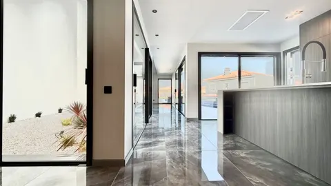 Luxury T4 Villa in Cascais, Portugal — Lisboa, Cascais — 23