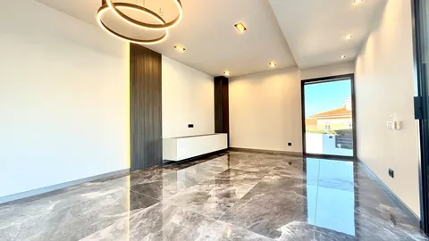 Luxury T4 Villa in Cascais, Portugal — Lisboa, Cascais — 14