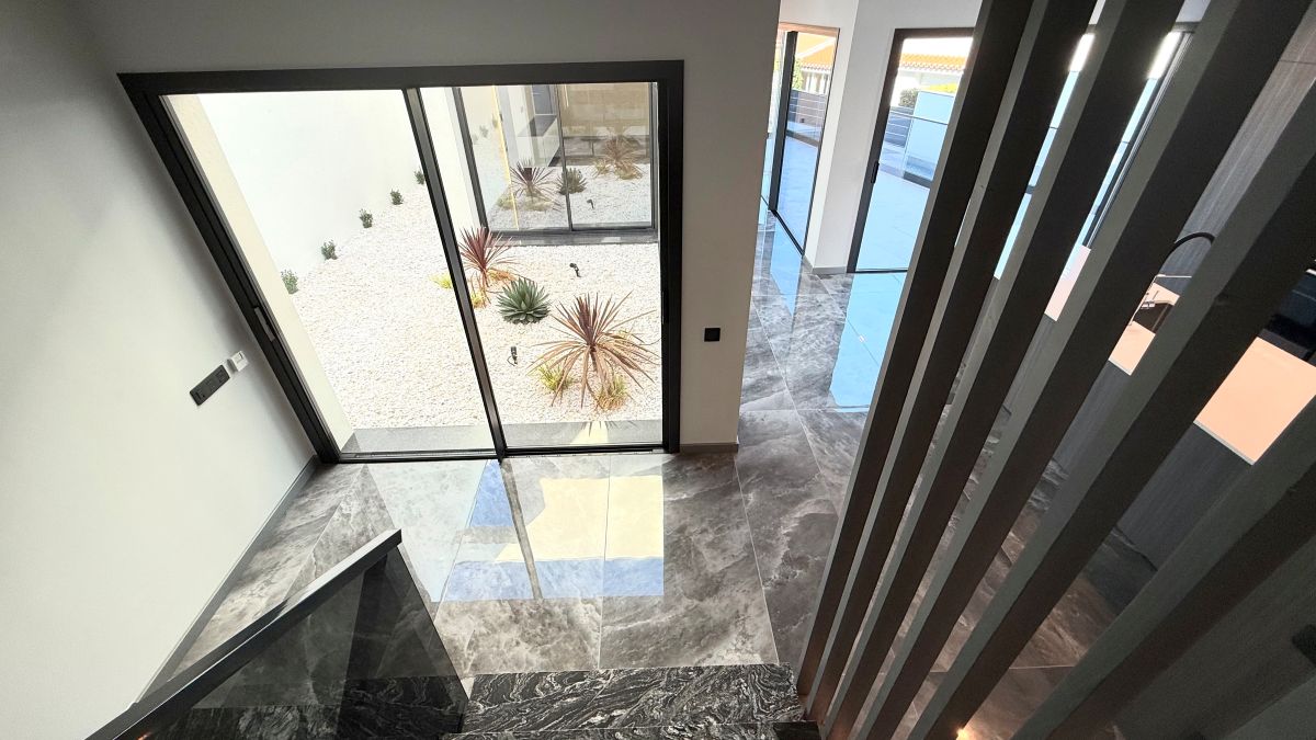 Luxury T4 Villa in Cascais, Portugal — Lisboa, Cascais — 5