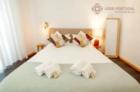 Active Rental Licensed Building – Investment Property in Porto, Portugal — Porto, Porto — 9