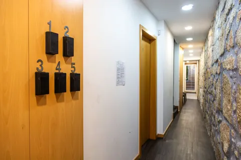 Active Rental Licensed Building – Investment Property in Porto, Portugal — Porto, Porto — 3