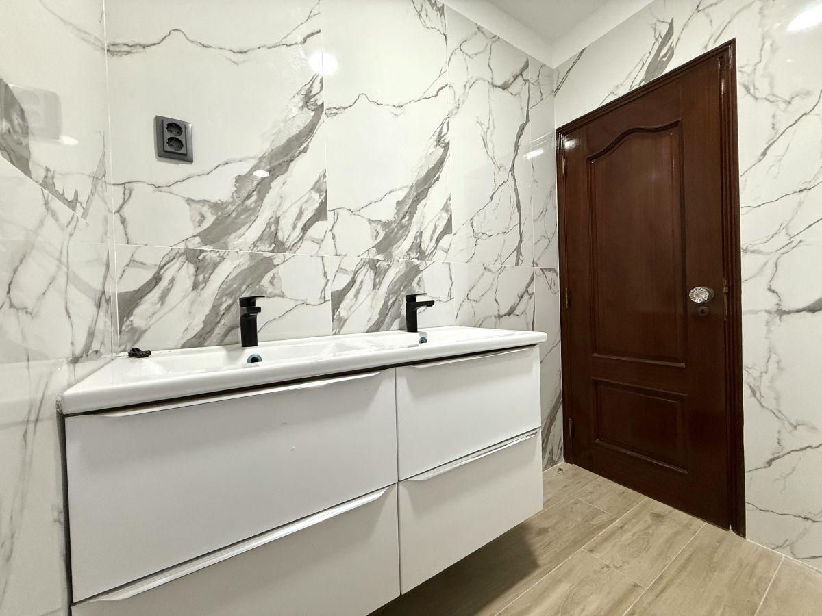 T3 Apartment – São João do Estoril, Portugal  — Lisboa, Cascais — 18