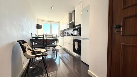 T2 Apartment in Carcavelos near Lisbon – Property for Sale in Portugal — Lisboa, Cascais — 7