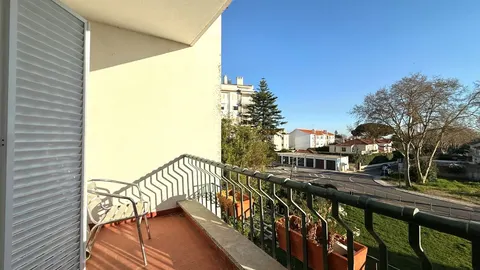 T2 Apartment in Carcavelos near Lisbon – Property for Sale in Portugal — Lisboa, Cascais — 8