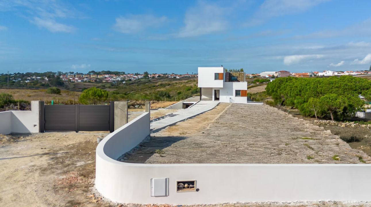 4-Bedroom Villa with Sea & Sintra Views in Magoito, Portugal  — Lisboa, Sintra — 5