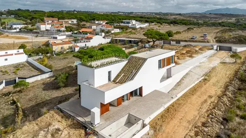 4-Bedroom Villa with Sea & Sintra Views in Magoito, Portugal  — Lisboa, Sintra — 6