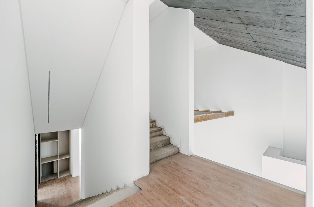 4-Bedroom Villa with Sea & Sintra Views in Magoito, Portugal  — Lisboa, Sintra — 15