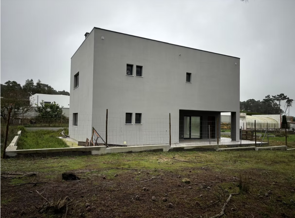 3-Bedroom Villa with Pine Forest Views for Sale in Fontanelas, Sintra — Lisboa, Sintra — 2