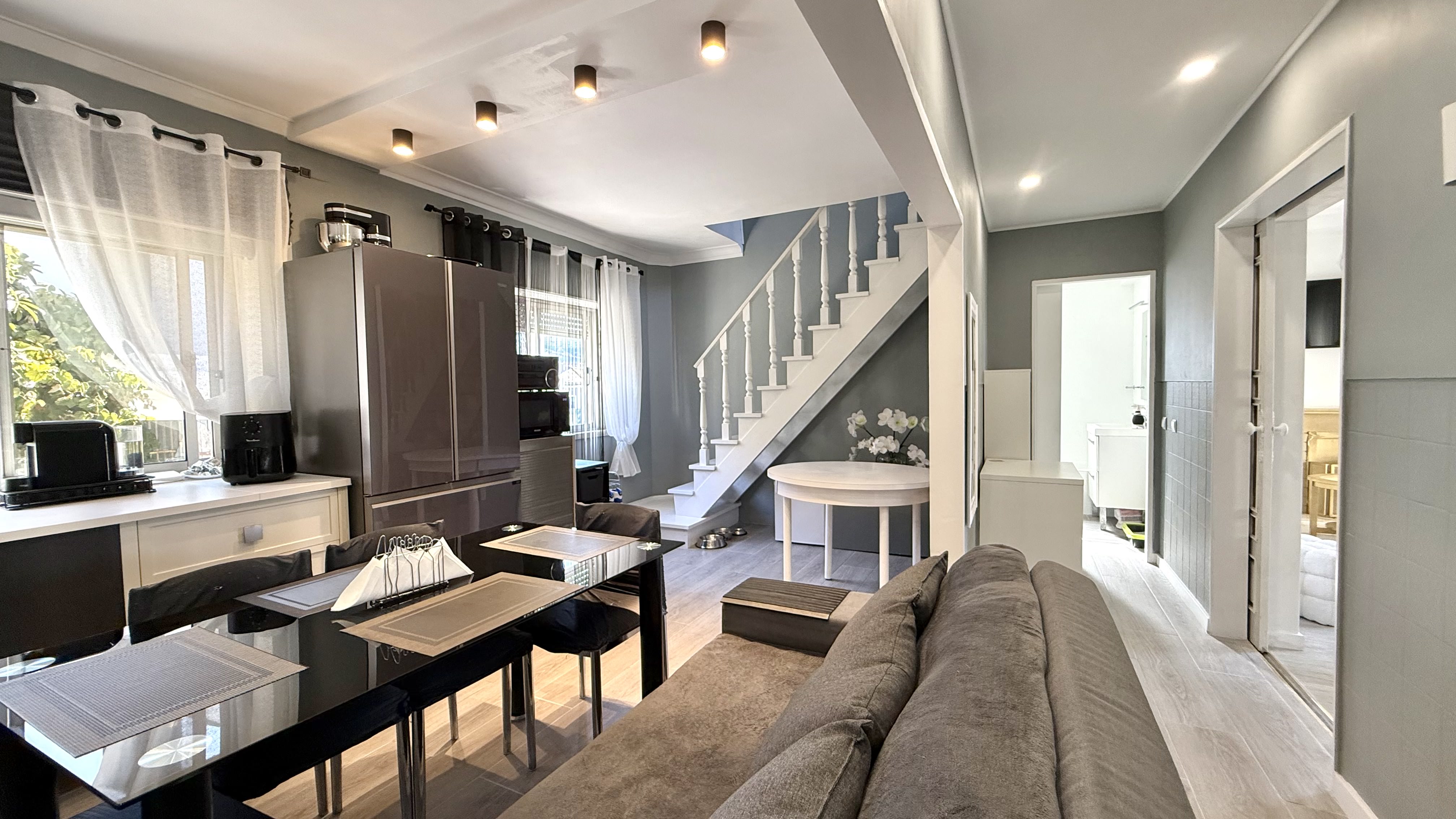 Apartamento T3 no centro de Agualva-Cacém, a 750 m da estação — Sintra, Portugal — Lisboa, Sintra — 1